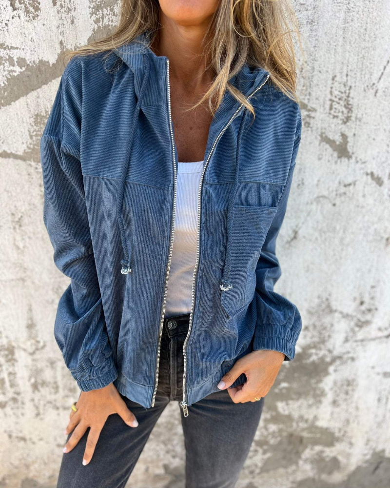 Levii BIANCA Retro Hoodie Zip Jack detail