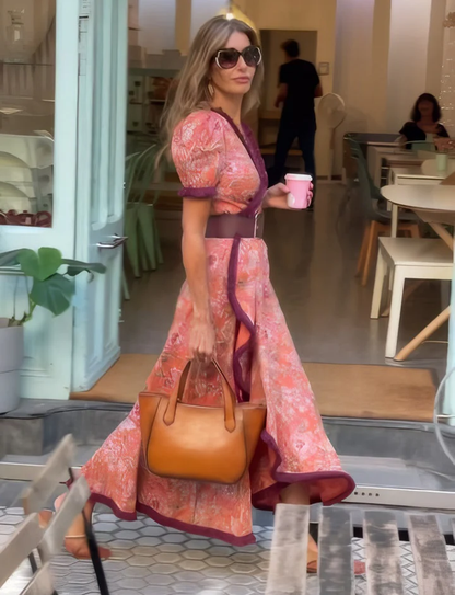 Van Dijkman Mode® | Elegante Roze Maxi Jurk met Korte Mouwen