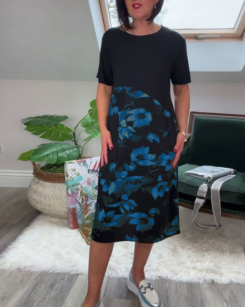 Van Dijkman Mode® | Patchworkjurk met Ronde Halslijn en Bloemenprint